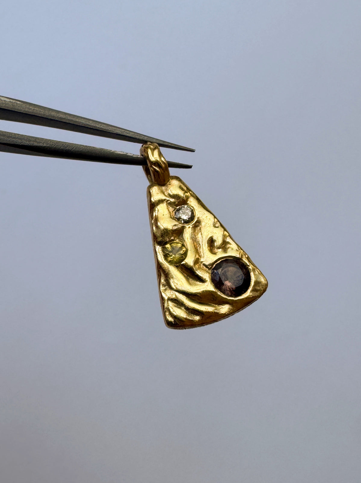 Lapilli Pendant